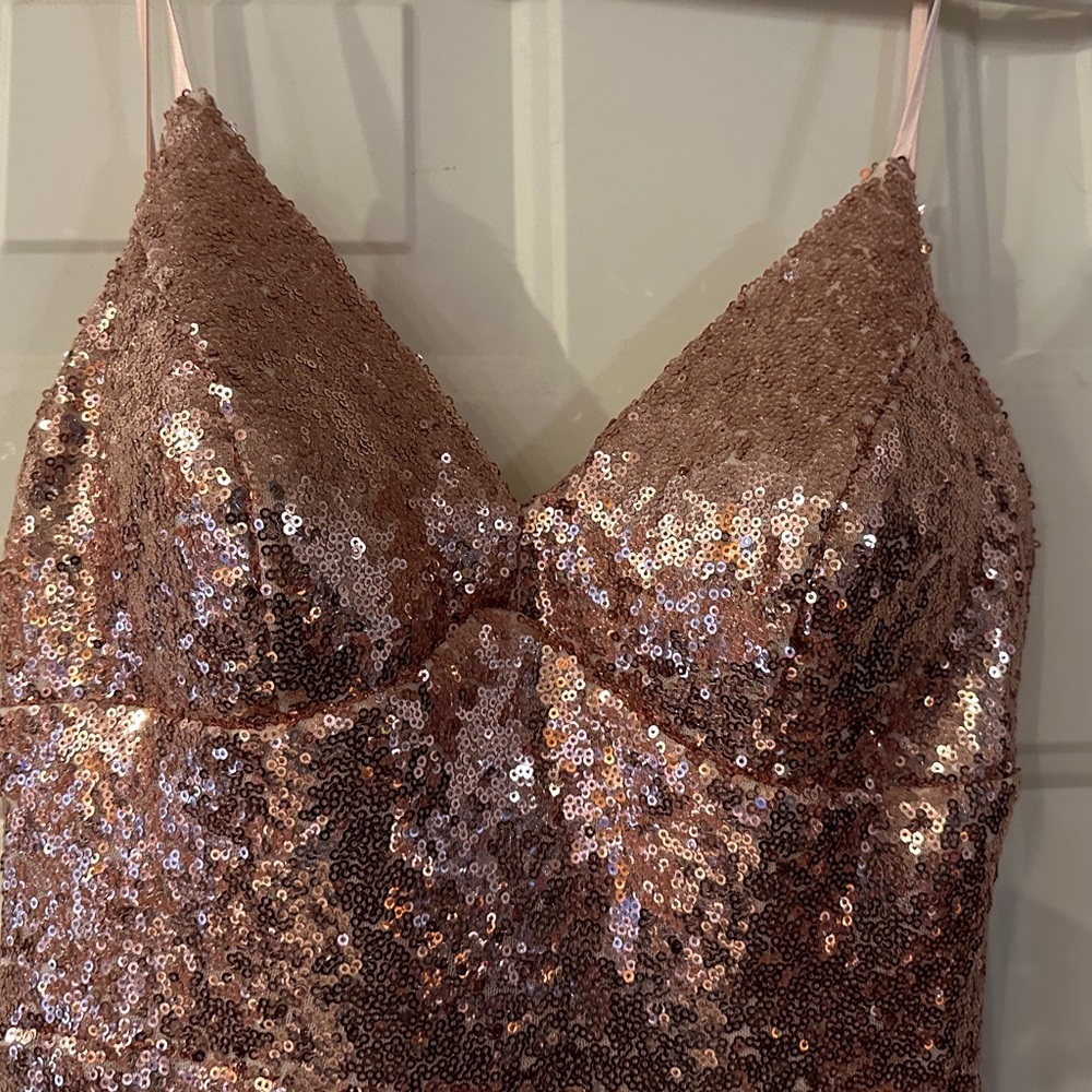 Beautiful Rose Gold Prom/Dance/Dinner Dress